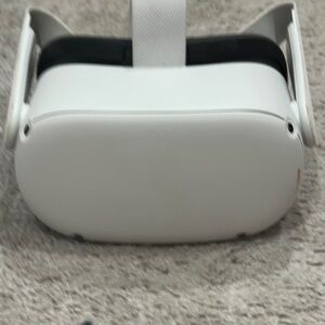 White VR Headset